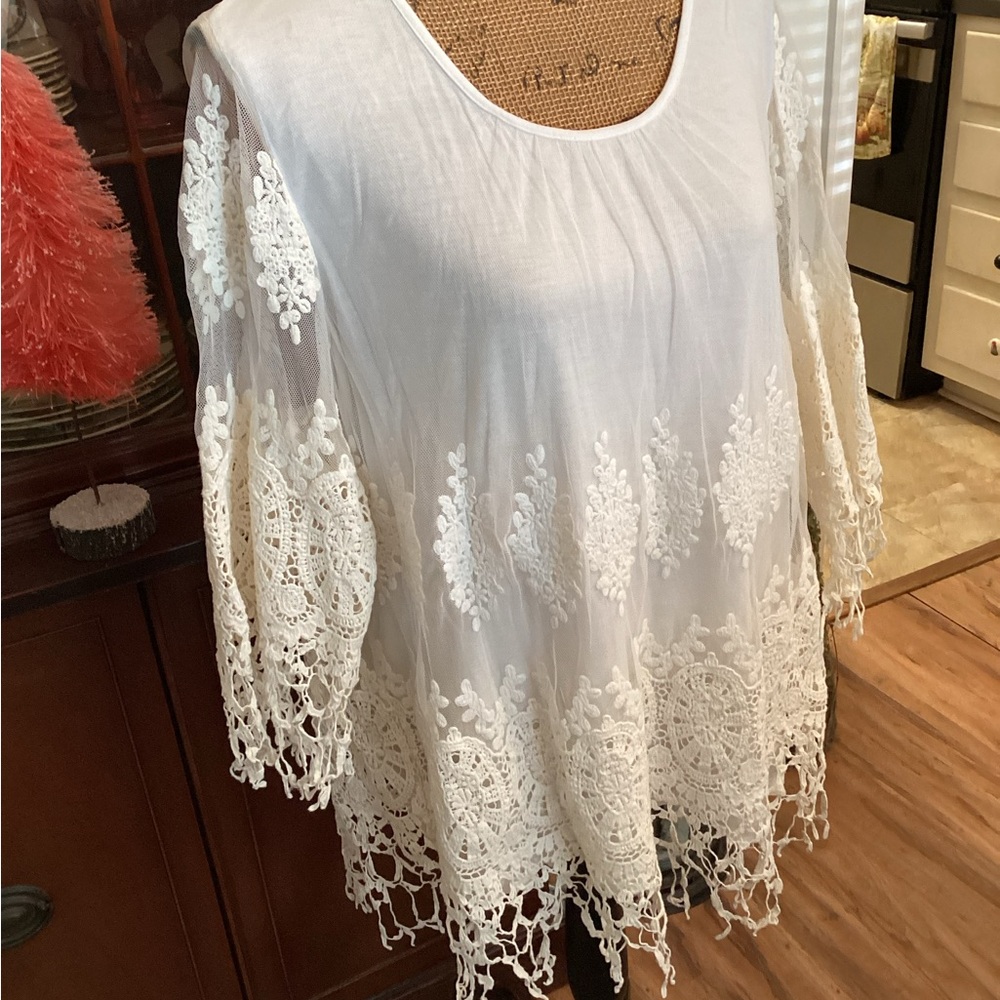 Chico’s Elegant Tunic - Picture 4 of 4